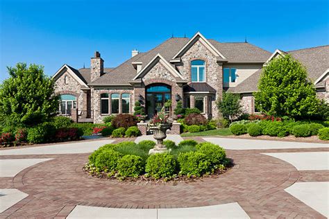 410,000+ Mansion Stock Photos, Pictures & Royalty .